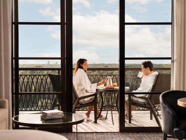 Four Seasons Resort Orlando at Walt Disney World Resort : photo 2 de la chambre four seasons king room - construction view