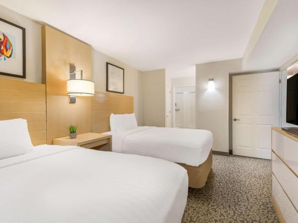Sonesta ES Suites Charlotte Arrowood : photo 2 de la chambre suite 1 chambre lit king-size