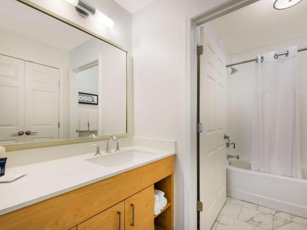 Sonesta ES Suites Charlotte Arrowood : photo 10 de la chambre suite 1 chambre lit king-size