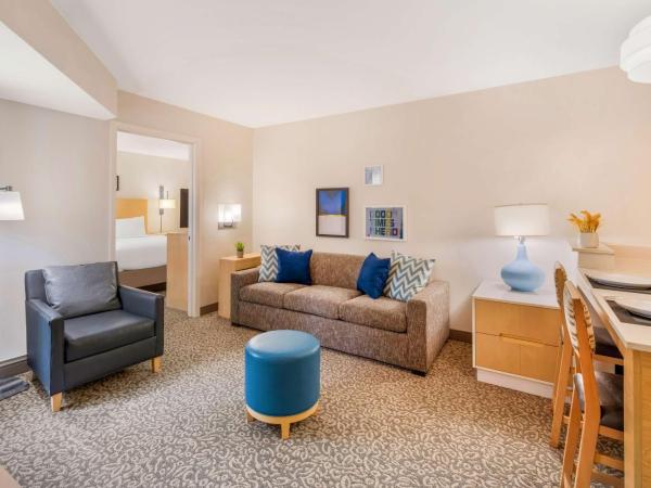 Sonesta ES Suites Charlotte Arrowood : photo 10 de la chambre suite 2 chambres avec lit king-size