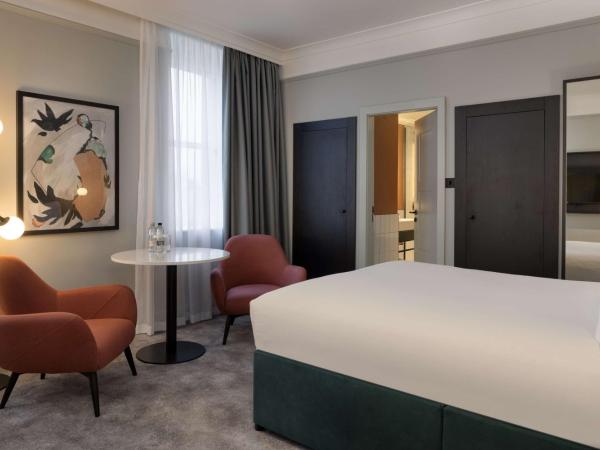 DoubleTree By Hilton Brighton Metropole : photo 5 de la chambre chambre lit queen-size 