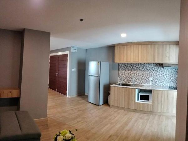 The Lux Ladprao 10 : photo 9 de la chambre suite familiale