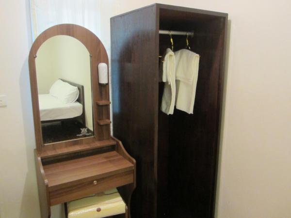 Stay Hostel : photo 4 de la chambre chambre double avec salle de bains privative
