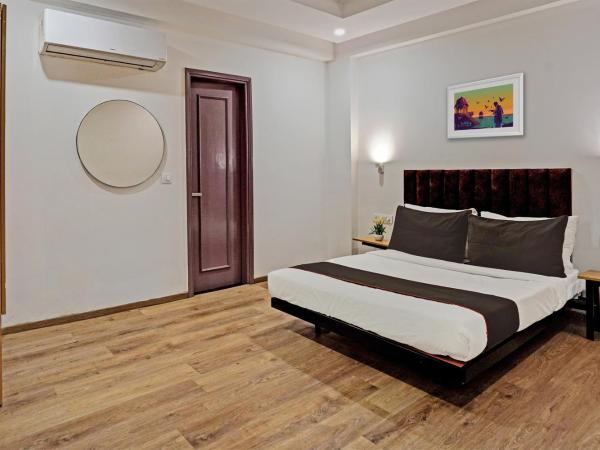 Super Townhouse 203 Sector 57 Near Bestech Central Square Mall : photo 2 de la chambre chambre triple classique