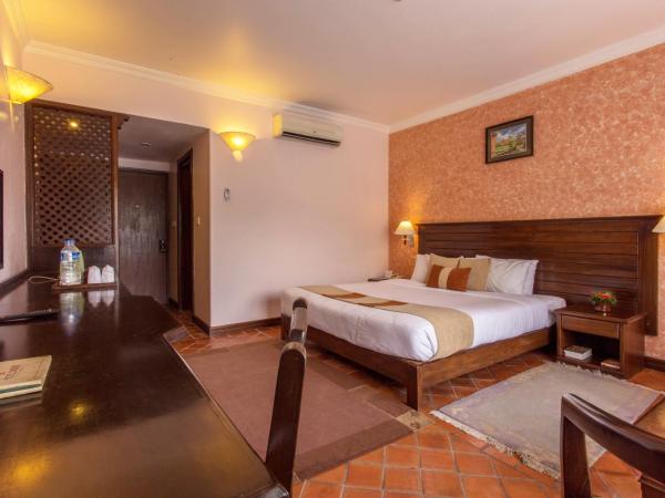 Hotel Barahi Pokhara : photo 4 de la chambre chambre double deluxe avec balcon