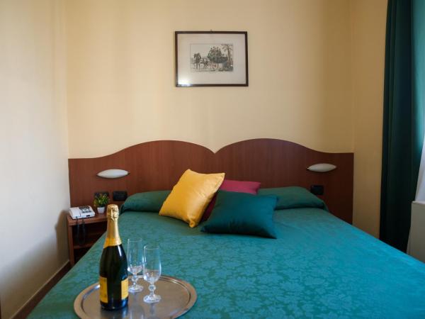 The Best Hotel : photo 5 de la chambre chambre double