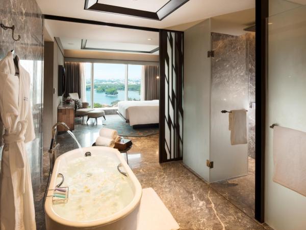 Conrad Bengaluru : photo 3 de la chambre suite deluxe 1 chambre - accès au salon