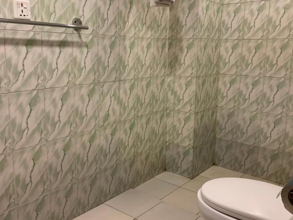 Redstone Regency Hotel : photo 3 de la chambre chambre familiale deluxe