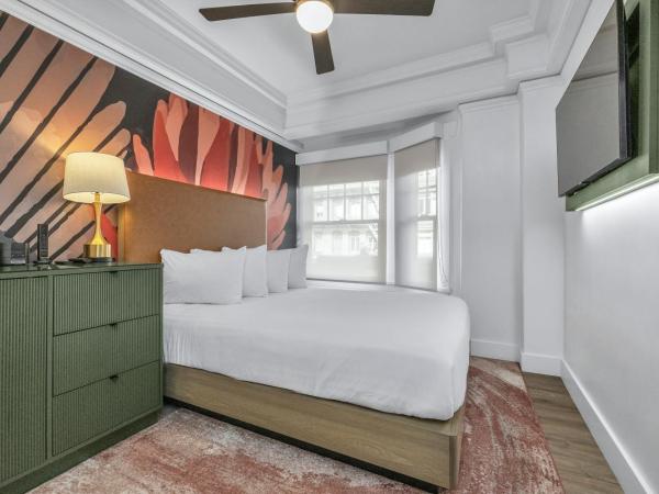 Nob Hill Hotel : photo 2 de la chambre chambre lit queen-size deluxe