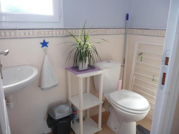 Chambre d'hôte Fleur de Potager : photo 7 de la chambre chambre triple avec terrasse