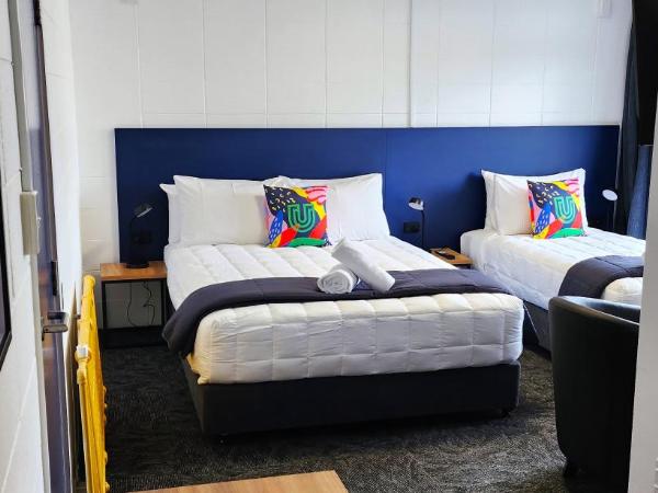 Urban Lounge Sleepery : photo 9 de la chambre chambre triple avec balcon