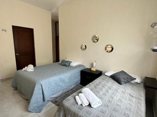 Casa Sasha's Mini Palace : photo 9 de la chambre chambre double avec salle de bains privative