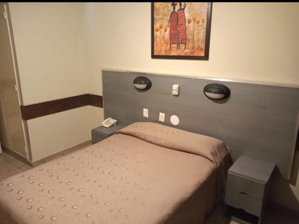 Hotel Nontue Abasto Buenos Aires : photo 2 de la chambre chambre lits jumeaux standard