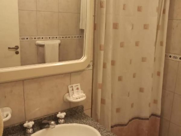 Hotel Nontue Abasto Buenos Aires : photo 4 de la chambre chambre lits jumeaux standard