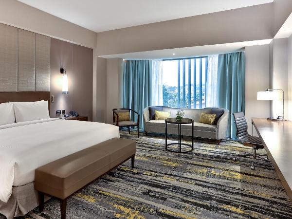 Hilton Kota Kinabalu : photo 9 de la chambre chambre lit king-size premium