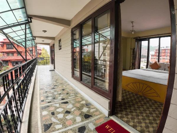 Hotel Travel Inn : photo 5 de la chambre chambre deluxe double ou lits jumeaux