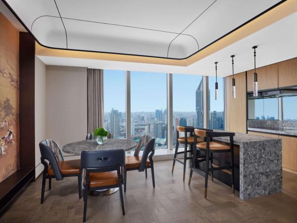 Conrad Shanghai : photo 2 de la chambre suite premium lit king-size