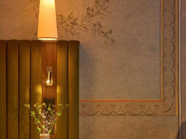 Hotel Saski Krakow Curio Collection by Hilton : photo 4 de la chambre chambre 2 lits doubles - historique