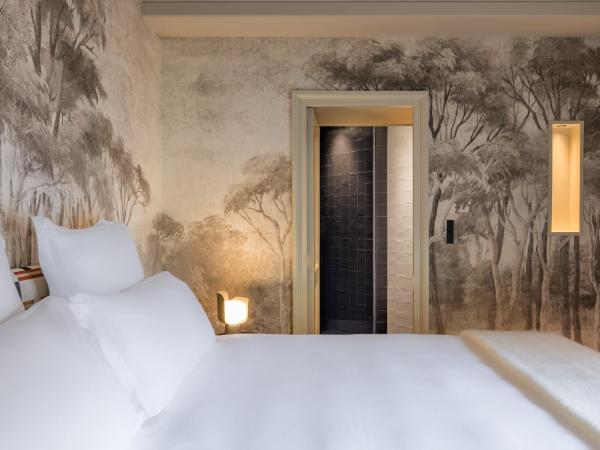 Le Pavillon de la Reine & Spa, Place des Vosges : photo 7 de la chambre appartement en duplex