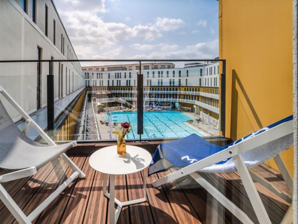 Molitor Hôtel & Spa Paris - MGallery Collection : photo 5 de la chambre suite piscine avec balcon - vue sur piscine