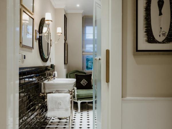 Schlosshotel Berlin by Patrick Hellmann : photo 4 de la chambre chambre premium