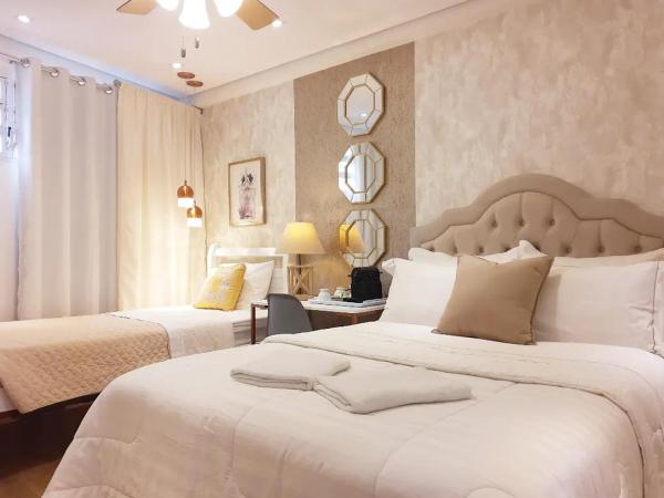 Live House Boutique Hotels : photo 6 de la chambre chambre triple supérieure