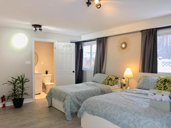 Grandravine/Beautiful Unit near downtown Toronto : photo 5 de la chambre chambre familiale deluxe