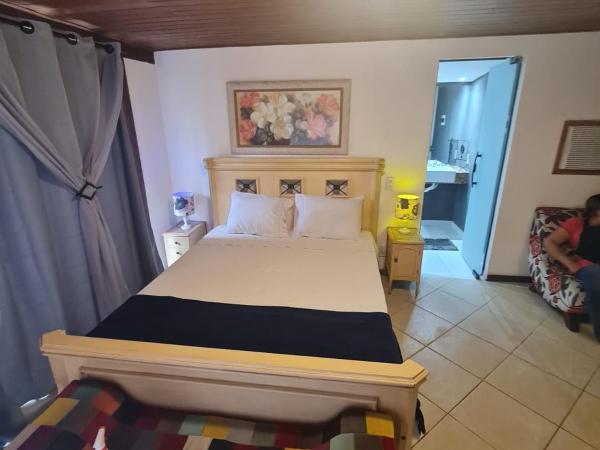 Pousada Mar'Tito Forno : photo 1 de la chambre chambre triple