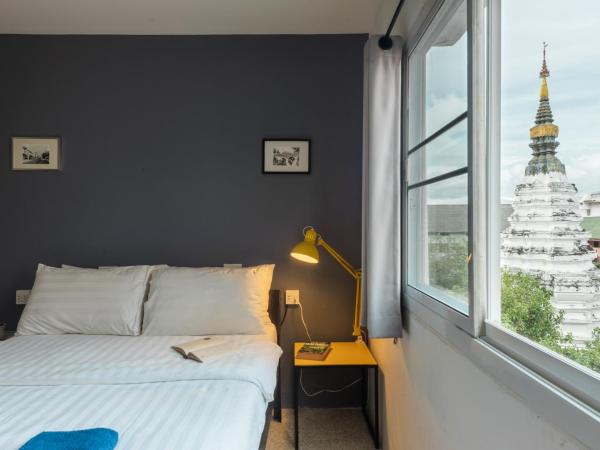 Fav Inn Town : photo 4 de la chambre chambre double avec salle de bains privative