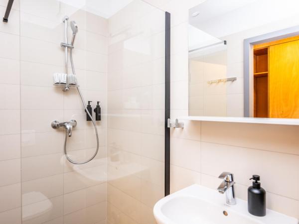 Rooms 23 : photo 3 de la chambre chambre double avec balcon