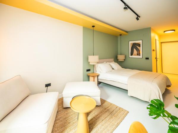 Rooms 23 : photo 1 de la chambre chambre double avec balcon