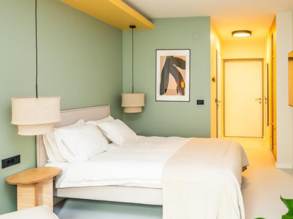 Rooms 23 : photo 4 de la chambre chambre double avec balcon