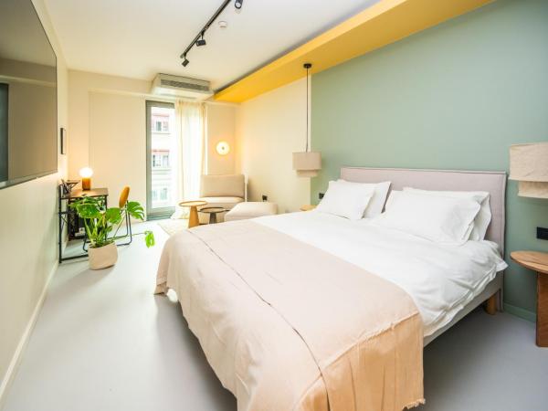 Rooms 23 : photo 8 de la chambre chambre double avec balcon