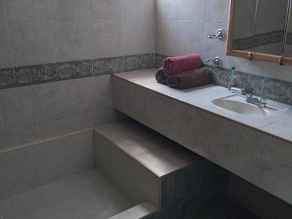 Yucatan Vista Inn : photo 2 de la chambre chambre triple avec salle de bains privative