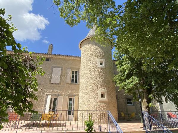 Domaine de Lanis - Maison d'hôtes avec parc et piscine : photo 7 de la chambre chambre double - vue sur jardin