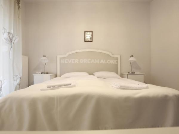 Pastel Guesthouse : photo 9 de la chambre chambre double