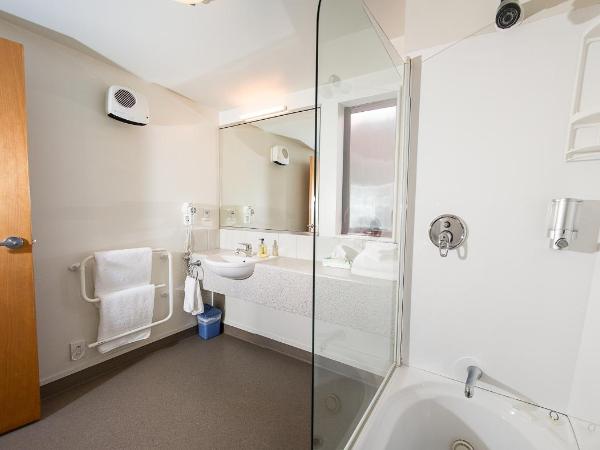 Alhambra Oaks Motor Lodge : photo 1 de la chambre appartement exécutif 2 chambres