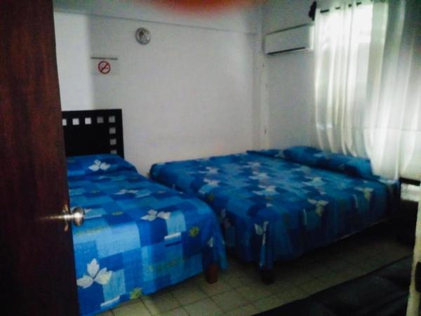 Hotel zócalo abuelos : photo 8 de la chambre chambre lits jumeaux supérieure - vue sur ville