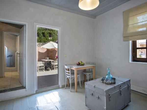 Fagotto Art Residences : photo 6 de la chambre adagio - suite 1 chambre avec terrasse privée