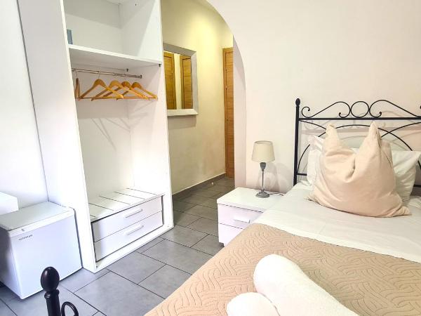 Affittacamere Lunamar : photo 3 de la chambre chambre simple avec salle de bains privative