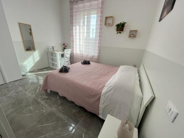 Welcome Milano Guest House : photo 2 de la chambre chambre double avec salle de bains privative