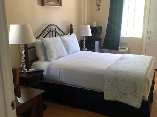 Rest Haven Motel : photo 3 de la chambre chambre double