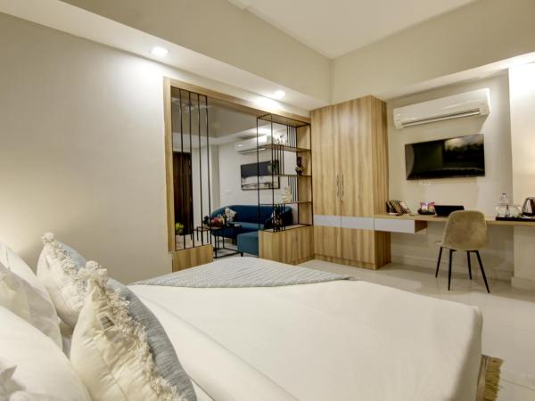 Saltstayz Premier - Golf Course Extension Road : photo 7 de la chambre appartement avec balcon