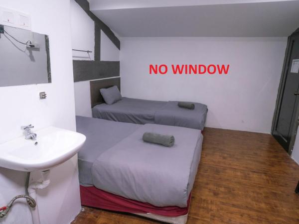 Heritage Inn : photo 5 de la chambre chambre familiale