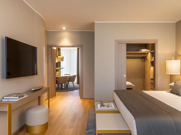 Rosa Grand Milano - Starhotels Collezione : photo 8 de la chambre penthouse 1 chambre avec terrasse – vue sur dôme