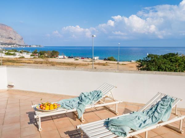 Sapore di Sale by DomuSicily : photo 2 de la chambre appartement 3 chambres