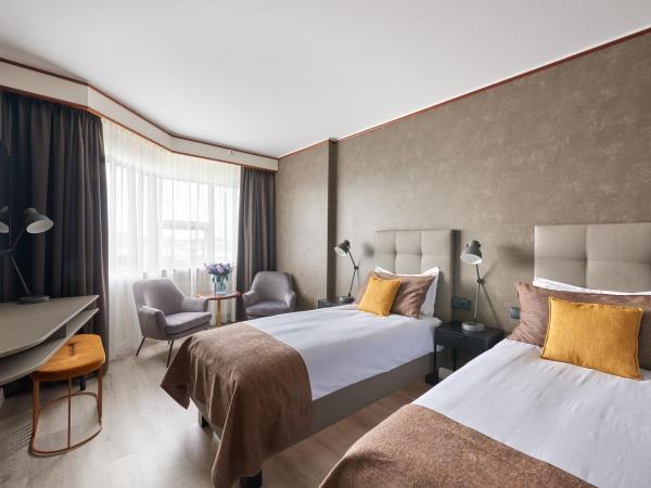 Hotel Ísland - Spa & Wellness Hotel : photo 2 de la chambre chambre lits jumeaux standard