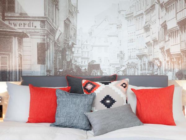 Living Hotel Frankfurt : photo 1 de la chambre chambre double affaires