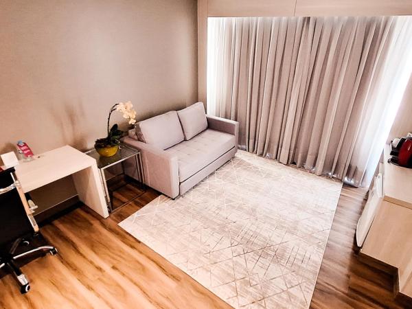 eSuites Belo Horizonte Minascasa : photo 2 de la chambre studio avec canapé-lit