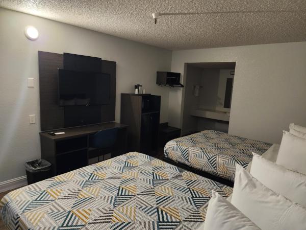 Motel 6 Sacramento CA Natomas : photo 2 de la chambre chambre 2 lits queen-size - non-fumeurs